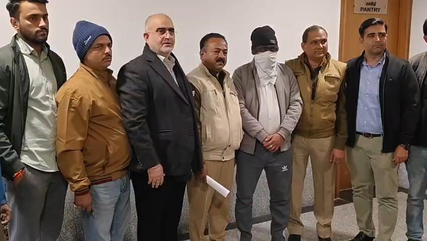 गाज़ियाबाद में CGST ने पकड़ी 400 करोड रुपए की टैक्स चोरी