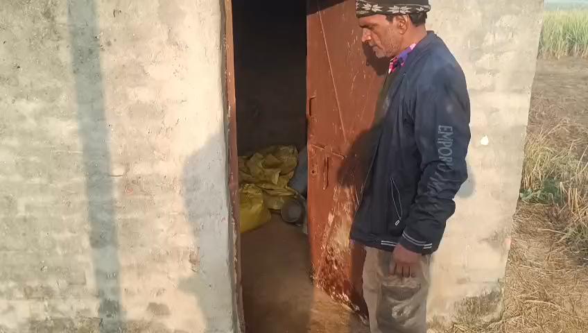 टी वी 100 हापुड संवाददाता की ट्यूबेल सहित कई ट्यूबेल में चोरी पत्रकार को ट्यूबेल से चोरी एस्टार्टर