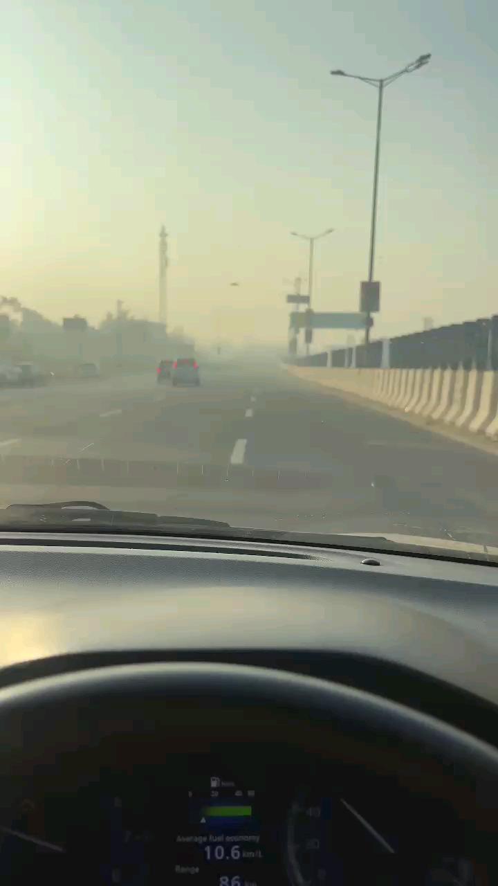 दिल्ली देहरादून एक्स्प्रेस-वे पर बागपत फेज से उत्तर पूर्वी दिल्ली में ट्रैफिक हुआ कम