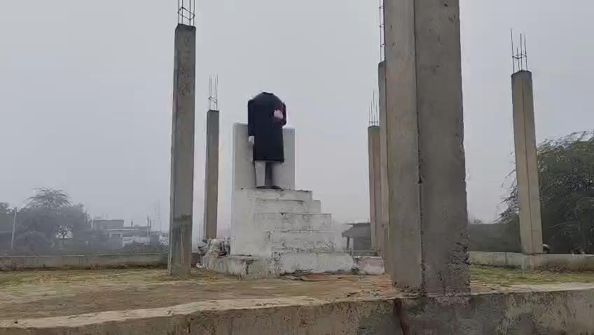 रायबरेली:बाबा साहब भीम राव अम्बेडर की प्रतिमा क्षतिग्रस्त
