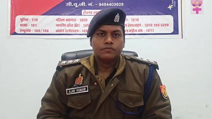 मारपीट के वायरल वीडियो में पुलिस ने 2 व्यक्तियों को किया गिरफ्तार,ठेलेवाले बुजुर्ग परहुई थी मारपीट