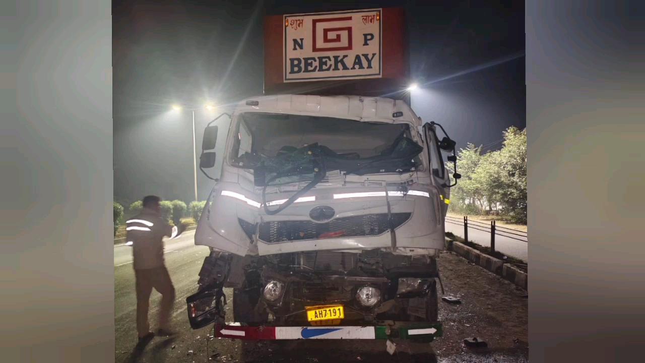 नेशनल हाईवे पर श्रद्धालुओं से भरी बस दुर्घटना का हुई शिकार