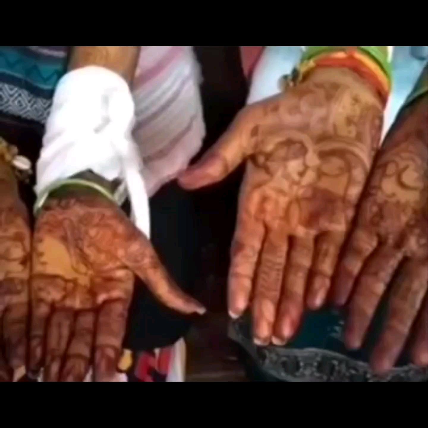 फेरे से पहले स्टेज से फरार हुआ दूल्हा, हाथों में मेंहदी लगाए रह गईं दुल्हनें